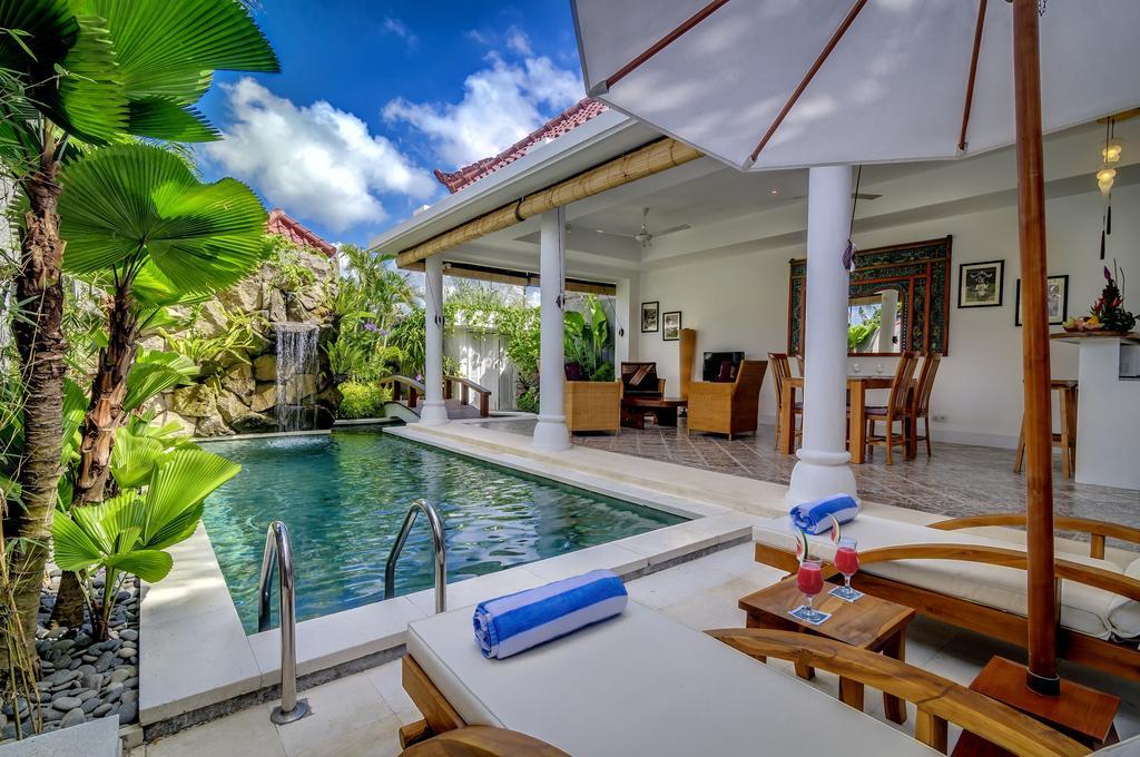 Hevea Villas Seminyak Rom bilde