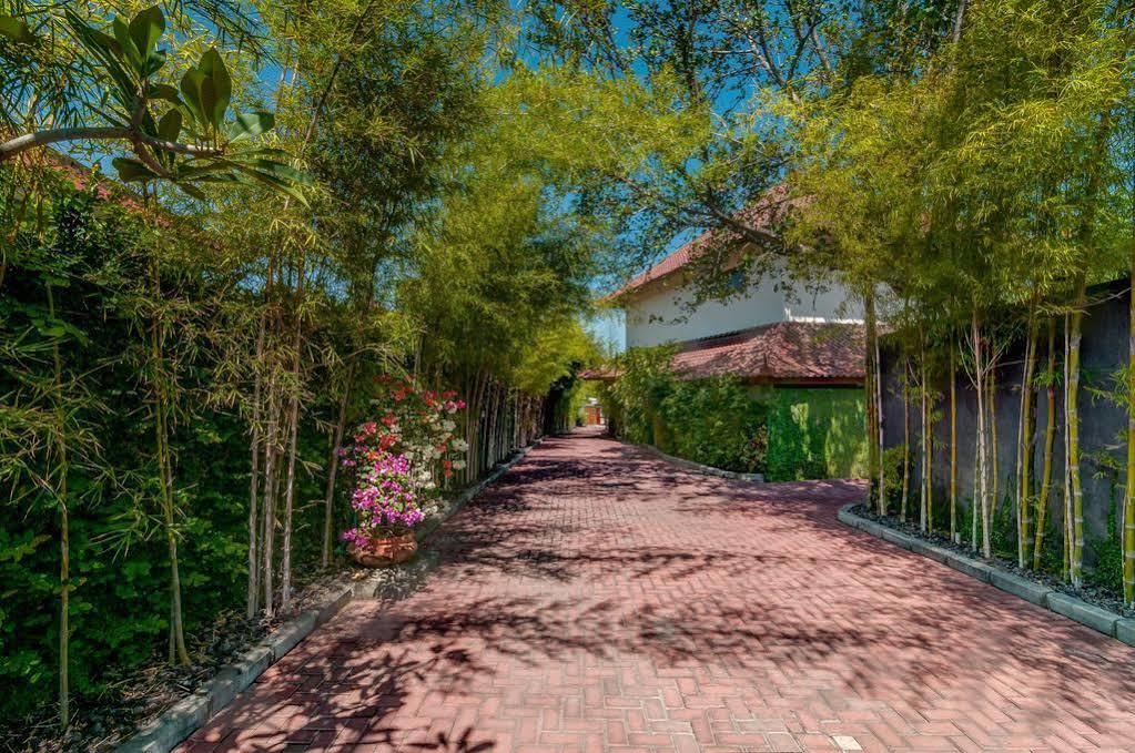 Hevea Villas Seminyak Eksteriør bilde